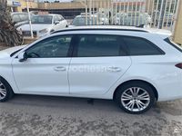 Usado Seat Leon Style 150 CV (110 kW) 2024 Blanco Familiar