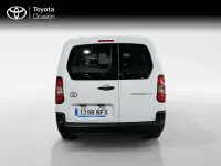Usado Toyota Proace City City 102 CV (75 kW) 2025 Blanco Monovolumen
