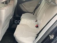 Usado VW Passat Advance 150 CV (110 kW) 2005 Azul Familiar