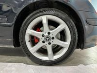 Usado Mercedes C220 Sport Edition 150 CV (110 kW) 2006 Azul Berlina