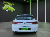 Usado Renault Mégane II Equilibre 115 CV (84 kW) 2023 Blanco Berlina