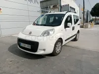 Usado Fiat Qubo Dynamic 75 CV (55 kW) 2014 Blanco Monovolumen