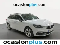 Usado Seat Leon FR 150 CV (110 kW) 2023 Blanco Familiar