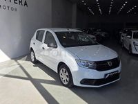 Usado Dacia Sandero Ambiance 75 HP (55 kW) 2017 Branco Sedan