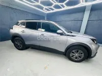 Usado Peugeot 2008 Style 110 CV (80 kW) 2021 Gris / plata SUV