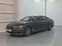 Usado BMW 730 265 CV (194 kW) 2018 Azul Berlina