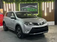 Usado Toyota RAV4 Advance 124 CV (91 kW) 2014 Gris / plata SUV