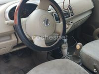 Usado Nissan Micra Visia 65 CV (47 kW) 2004 Beige Berlina