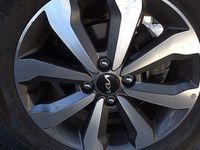 Usado Kia Stonic 79 CV (58 kW) 2024 Rojo SUV