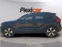 Usado Volvo XC40 Plus 211 CV (155 kW) 2024 Negro SUV