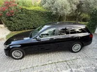 Usado Mercedes C200 150 CV (110 kW) 2018 Negro Familiar