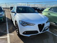 Usado Alfa Romeo Stelvio Sprint 190 CV (139 kW) 2021 Blanco SUV