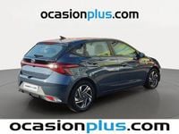 Usado Hyundai i20 100 CV (73 kW) 2022 Gris Utilitario