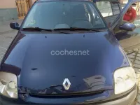Usado Renault Clio 75 CV (55 kW) 2001 Azul Berlina