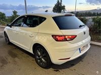 Usado Seat Leon Style 130 CV (95 kW) 2019 Blanco Berlina