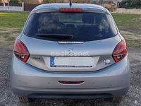 Usado Peugeot 208 Signature Sky 82 CV (60 kW) 2019 Gris / plata Utilitario