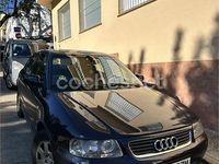 Usado Audi A3 Attraction 102 CV (75 kW) 2002 Azul Berlina