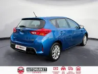 Usado Toyota Auris Business Edition 90 CV (66 kW) 2015 Azul Berlina