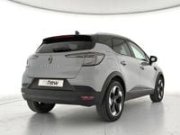 Begagnad Renault Captur Techno 101 HK (74 kW) 2025 Grå SUV