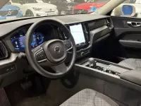 Usado Volvo XC60 Core 350 CV (257 kW) 2024 SUV