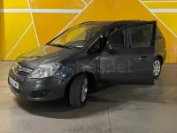 Usado Opel Zafira Cosmo 120 CV (88 kW) 2009 Gris / plata Monovolumen