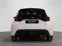 Usado Toyota Yaris Hybrid Active 116 CV (85 kW) 2025 Blanco Berlina