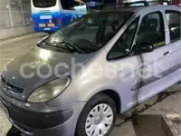 Usado Citroën Xsara Picasso 90 CV (66 kW) 2003 Gris / plata Monovolumen