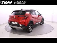 Używany Renault Captur Techno 140 KM (102 kW) 2023 Czerwony SUV