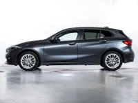 Usado BMW 118 Executive 150 CV (110 kW) 2021 Gris Utilitario