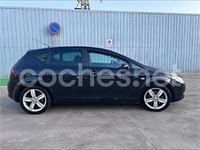 Usado Seat Leon Stylance 140 CV (102 kW) 2008 Negro Utilitario