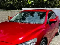 Usado Mazda 6 Comfort 150 CV (110 kW) 2014 Granate Berlina