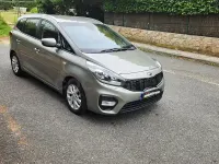 Usado Kia Carens 115 CV (84 kW) 2017 Verde Monovolumen