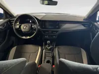 Usado Skoda Kamiq Style 110 CV (80 kW) 2022 Azul SUV