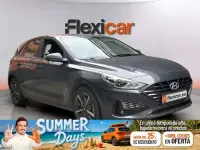 Usado Hyundai i30 110 CV (80 kW) 2021 Gris Utilitario