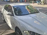 Usado Jaguar XF Luxury 190 CV (139 kW) 2014 Blanco Berlina