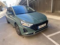 Usado Hyundai i20 100 HP (73 kW) 2025 Verde Citadino