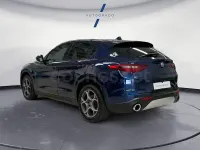 Usado Alfa Romeo Stelvio 280 CV (205 kW) 2017 Azul SUV