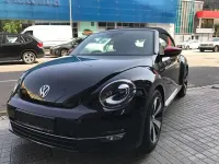 Usado VW Beetle CLUB 150 CV (110 kW) 2015 Negro Utilitario