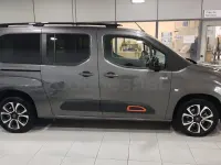 Usado Citroën e-Berlingo Shine 130 CV (95 kW) 2021 Gris / plata Monovolumen