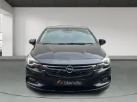 Usado Opel Astra Business 131 CV (96 kW) 2015 Negro Utilitario