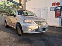 Usado Citroën C3 Exclusive 75 CV (55 kW) 2003 Gris / plata Berlina