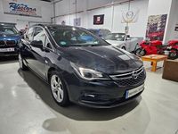 Usado Opel Astra Business 110 CV (80 kW) 2017 Negro Berlina