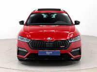 Usado Skoda Octavia RS 245 CV (180 kW) 2024 Rojo Familiar