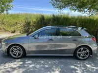 Usado Mercedes A180 136 CV (100 kW) 2021 Gris / plata Berlina