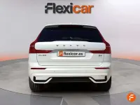Usado Volvo XC60 Plus 197 CV (144 kW) 2023 Blanco SUV