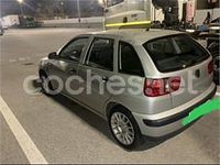 Usado Seat Ibiza 60 CV (44 kW) 2001 Gris / plata Utilitario