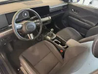 Usado Hyundai Kona 100 CV (73 kW) 2025 Blanco SUV