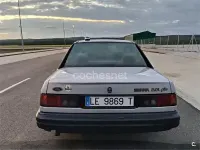 Usado Ford Sierra Ghia 123 CV (90 kW) 1992 Gris / plata Berlina