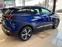 Usado Peugeot 3008 Allure 130 CV (95 kW) 2020 Azul SUV