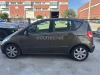 Usado Mercedes A180 Avantgarde 109 CV (80 kW) 2010 Marrón Monovolumen